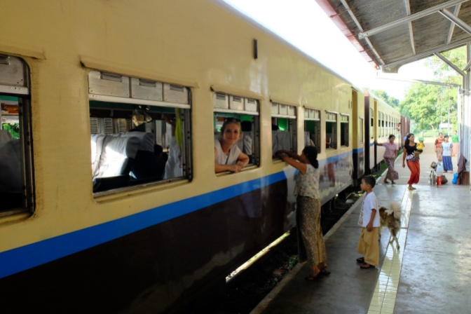 Zug nach Mandalay